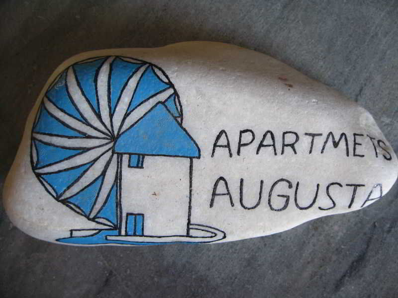Augusta Studios & Apartments Náousa Eksteriør billede